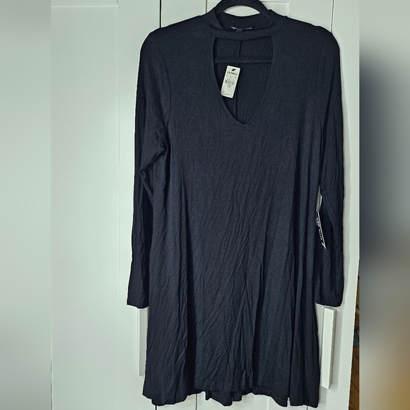 Express Keyhole Choker Neck Fit and Flate Dress Size L NWT - Picture 2 of 4